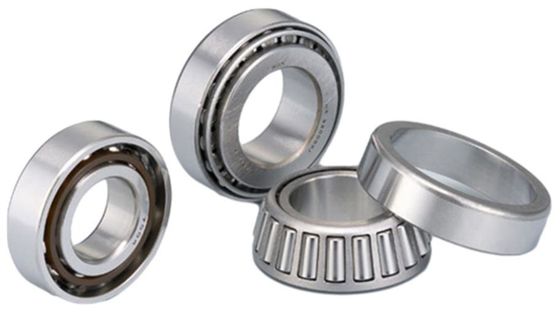 6204TBP63 Acciaio di stampo sigillato SKF cuscinetto a sfera a scanalatura profonda 18000 R/Min Velocità lubrificata con olio